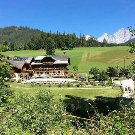 Konukevi Pension-greimelbacherhof